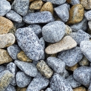 kamień-do-ogrodu-otoczak-granit 20-30.jpg