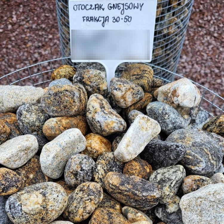 kamień-do-ogrodu-otoczak-gnejs 30-50.jpg