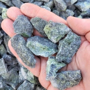 Grys-kamień-do-ogrodu-green-gravel-16-22mm (3).jpg