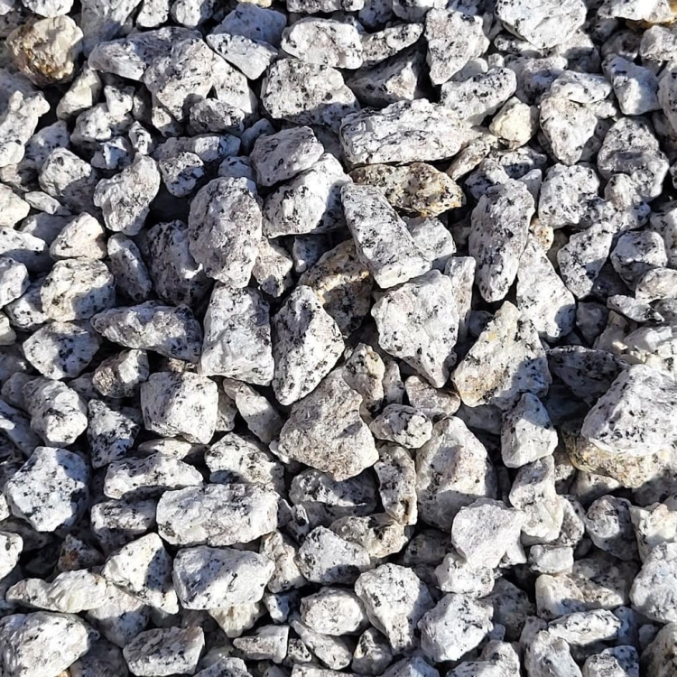 Grys-kamień-do-ogrodu-granit-dalmatyńczyk-8-16mm (3).jpg
