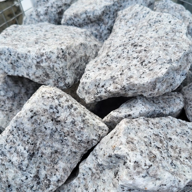 Kamień-Gabion-Granit-Szary-80-150-Ogrodzenia (8) (1).jpg