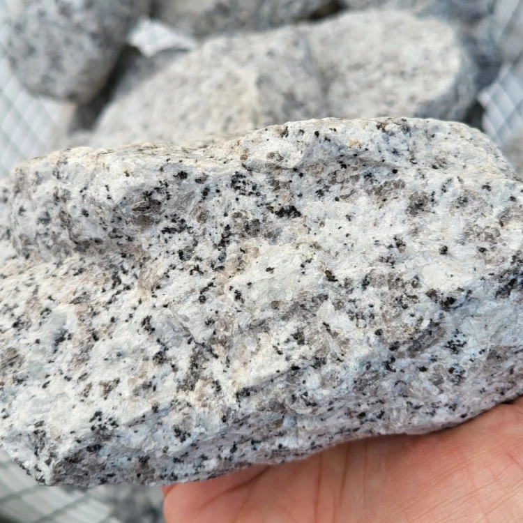 Kamień-Gabion-Granit-Szary-80-150-Ogrodzenia (10).jpg
