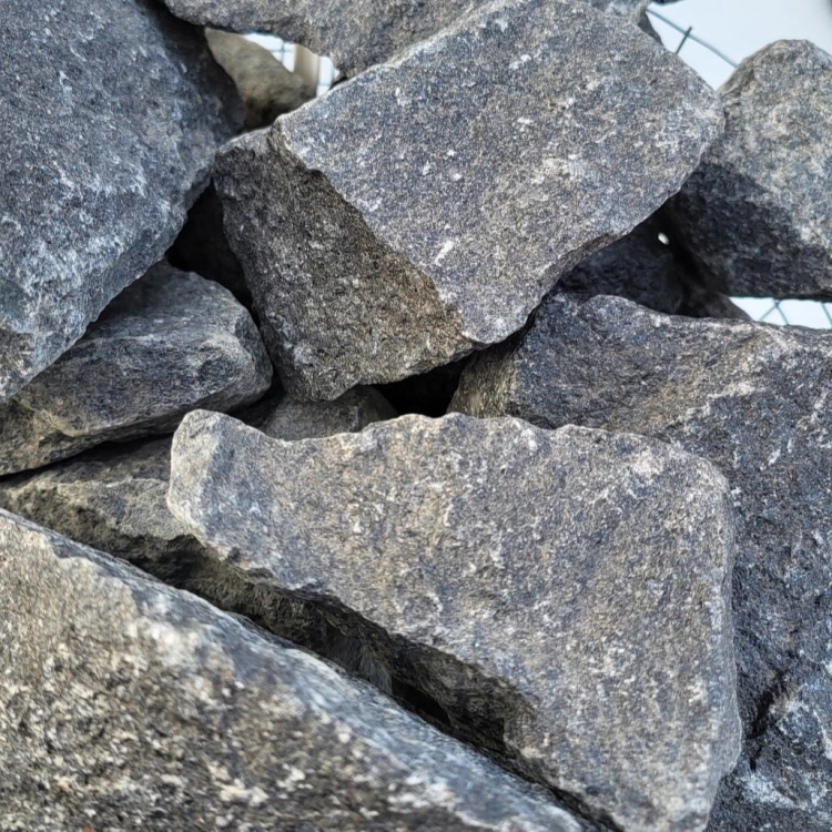 Kamień-Gabion-Granit-Szwed-80-120-Ogrodzenia (9).jpg