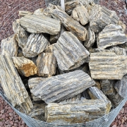 kamień-do-ogrodu-kora-kamienna-gnejs (4).jpg